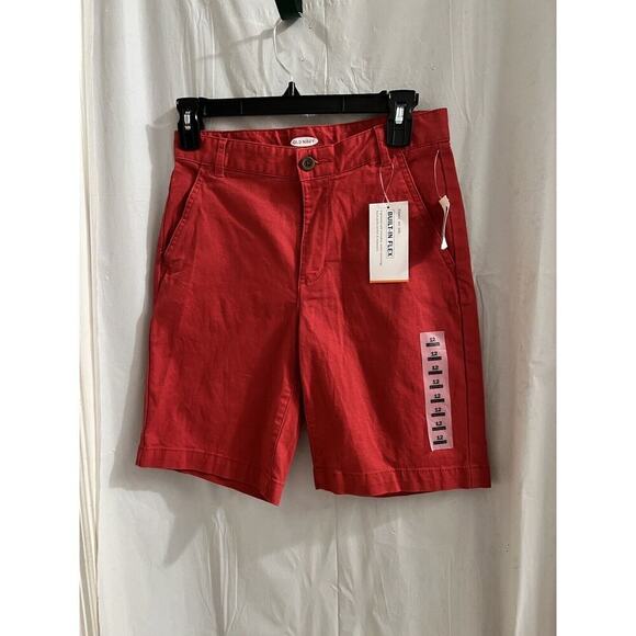 old navy gorls red bermuda Chino shorts size12 nwt Summertime School Travel - Picture 1 of 5